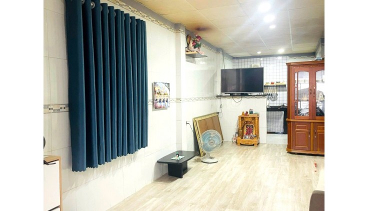 Bán nhà gấp 35m2_4x9m 2 TẦNG Lê Thị Hoa Bình Chiểu Thủ Đức Chỉ 2,05 tỷ